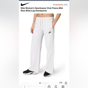 Nike Women's light grey Wide-Leg Fleece Joggers
